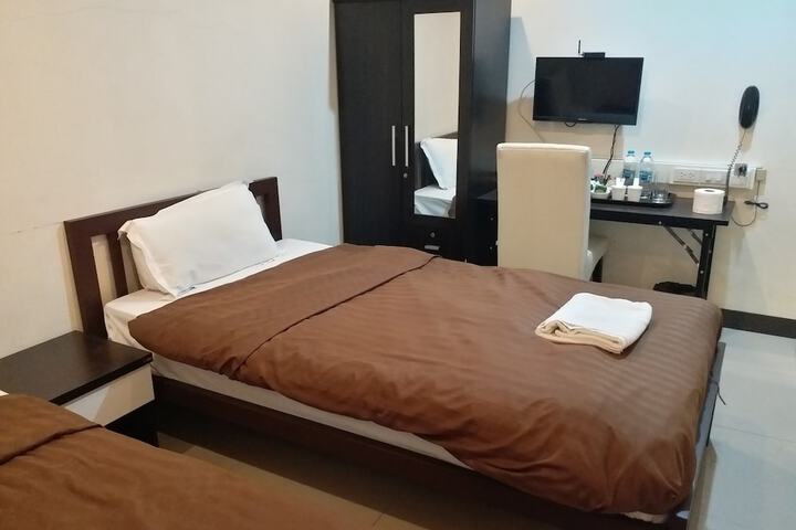 Room 42 of 68