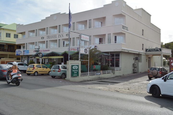 Hotel 32 of 43
