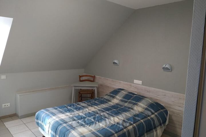 Room 3 of 31