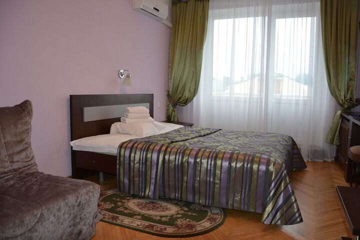 Room 8 of 63