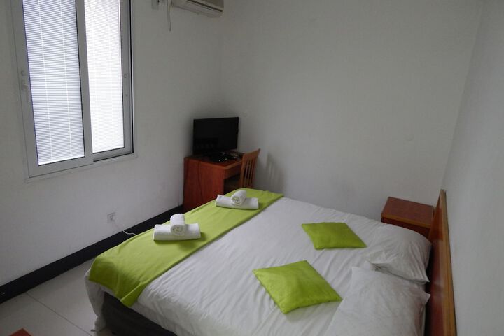 Room 14 of 46