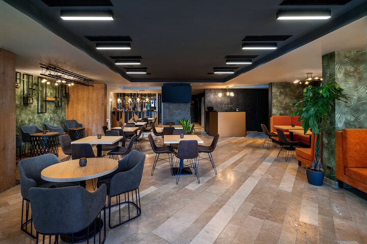 Labirint Hotel