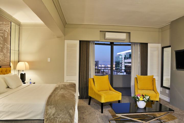 Room 15 of 43