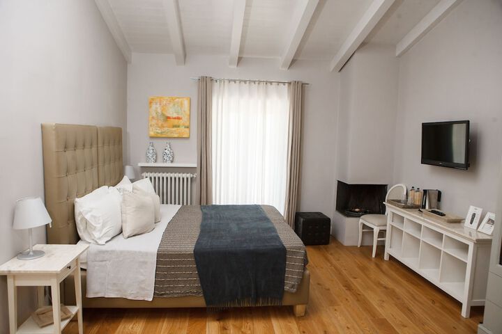 Room 39 of 170