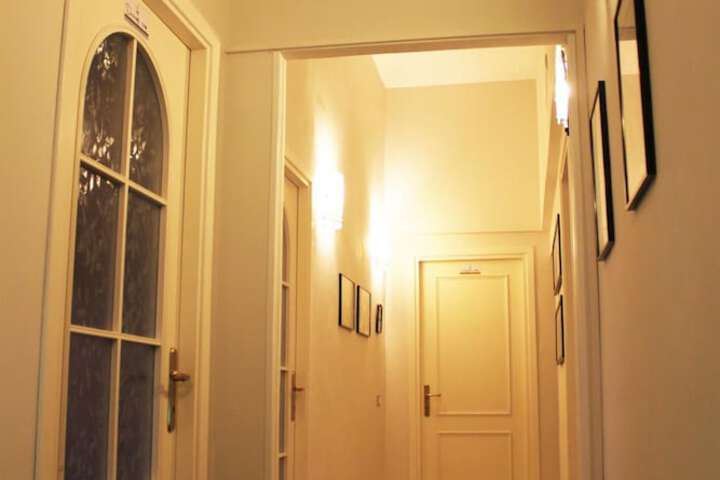 Ballroom/Hall 16 of 28