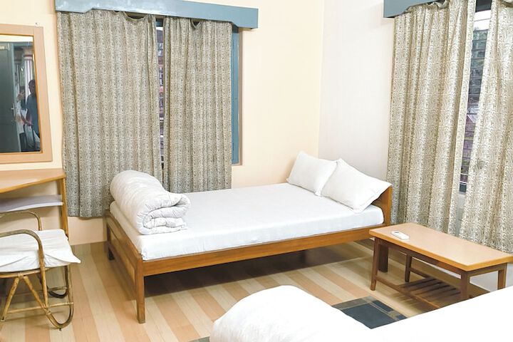Room 7 of 47