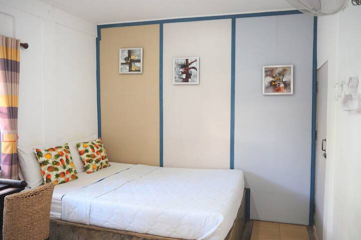 Room 17 of 82