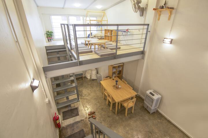 Room 16 of 47