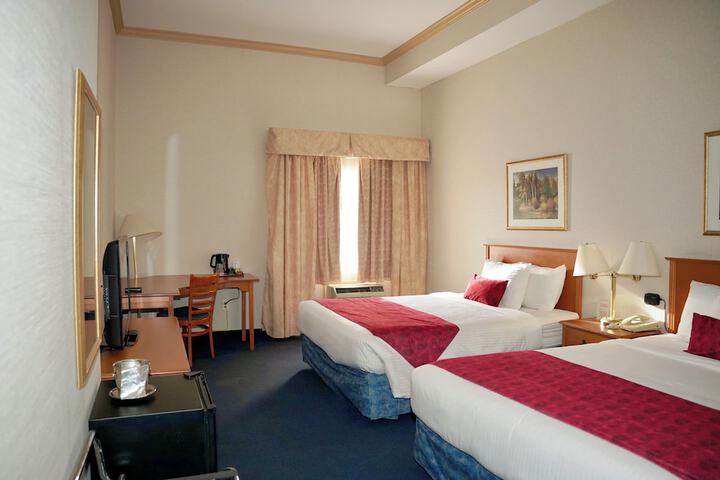 Room 18 of 51