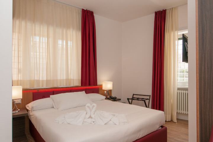 Room 10 of 89