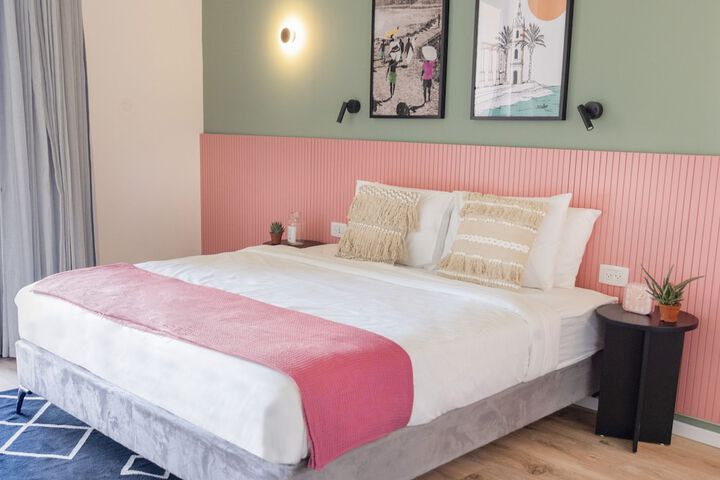 Room 14 of 69