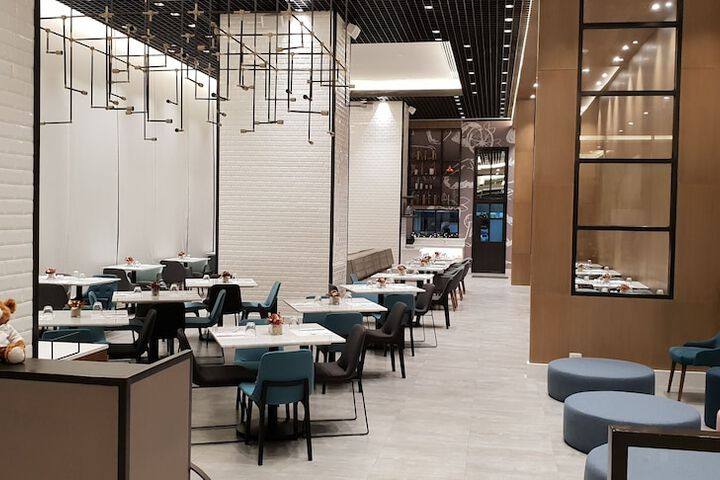 Dining Photos