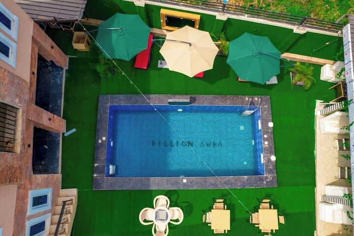 Pool 25 of 45