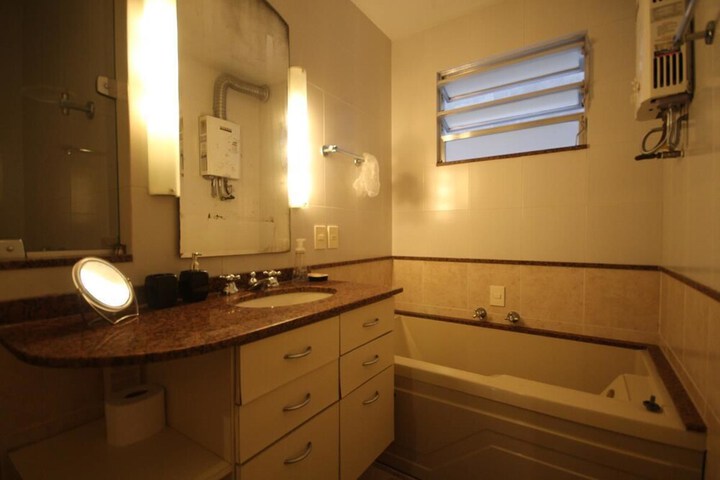 Room 19 of 20