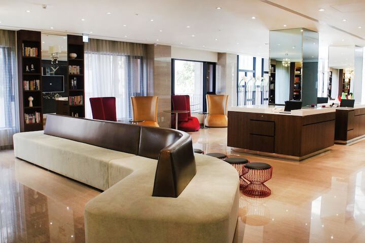 Hotel Interior 4 of 44