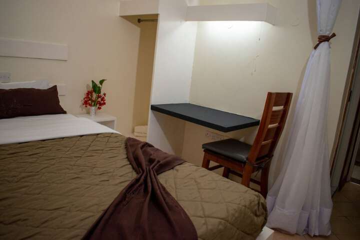 Room 8 of 24