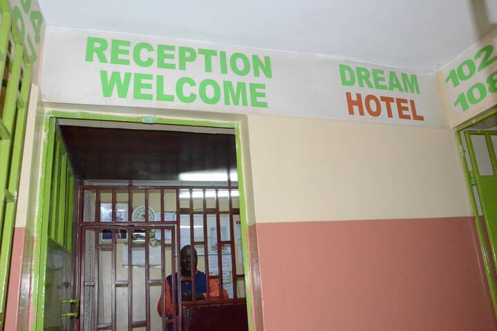 DREAM HOTEL
