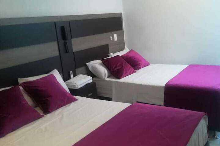 Room 9 of 21