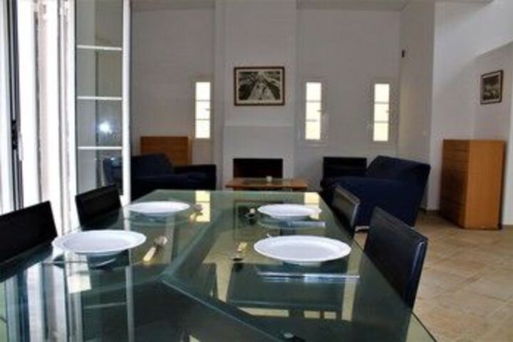 Room 47 of 89