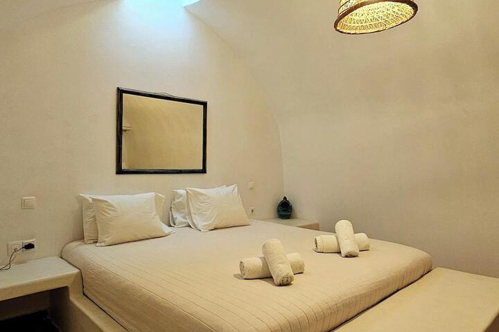 Room 48 of 85