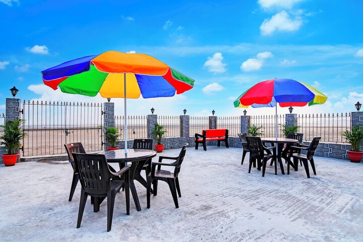 Sundeck 56 of 58