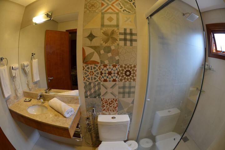 Room 69 of 105