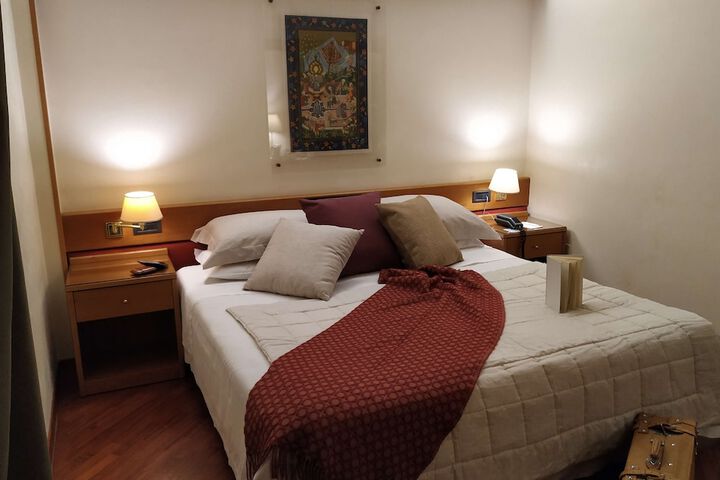 Room 26 of 67