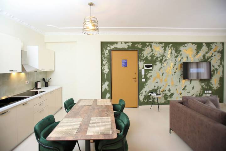 Room 44 of 95