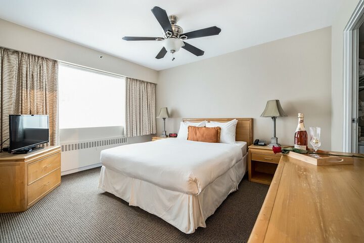 Room 16 of 82