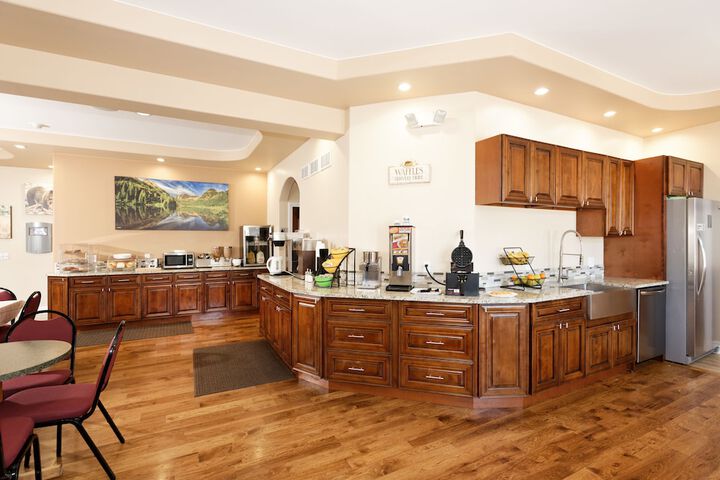 Breakfast area