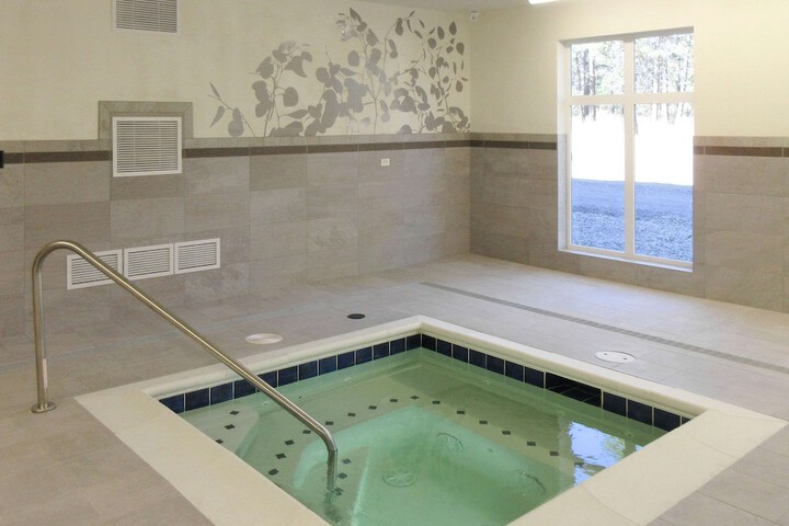 Hotel with Pool