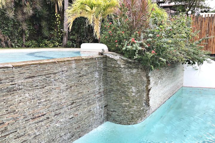 Pool 29 of 36