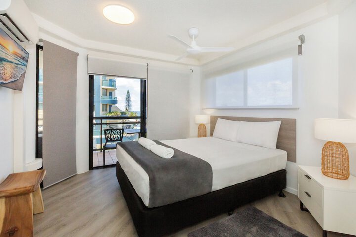Room 40 of 187