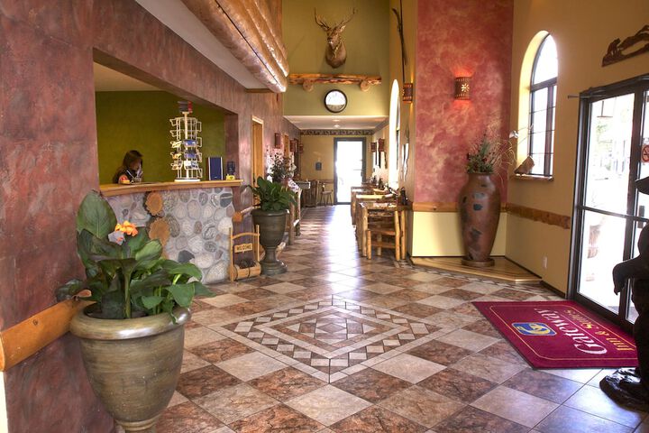 Hotel Interior 12 of 107