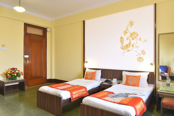 Room 10 of 52