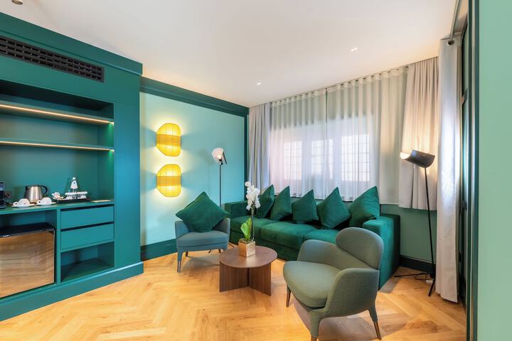 Room 48 of 88
