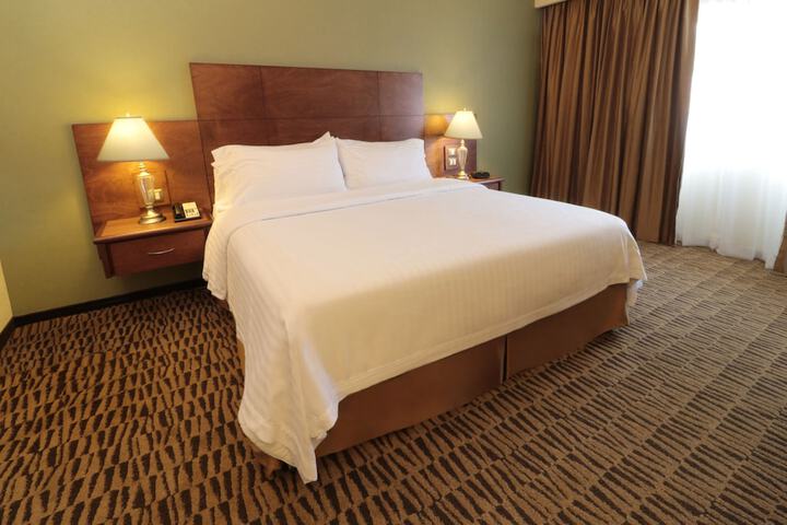 Room 15 of 61
