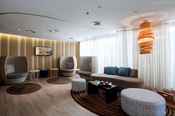 Hotel Interior 6 of 140