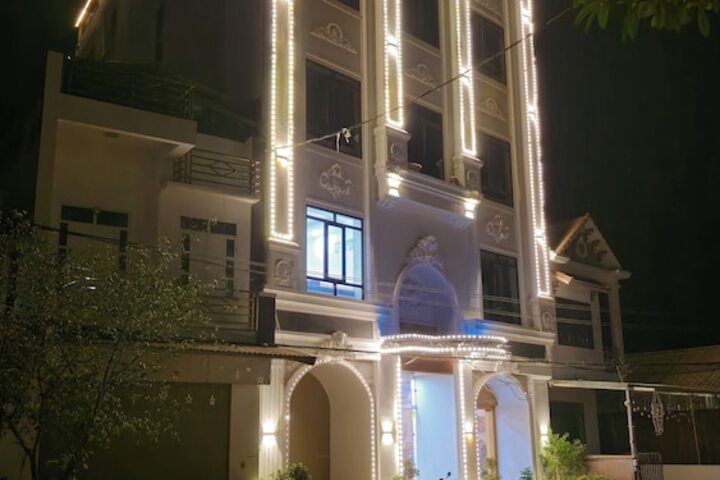 New Highland Hotel