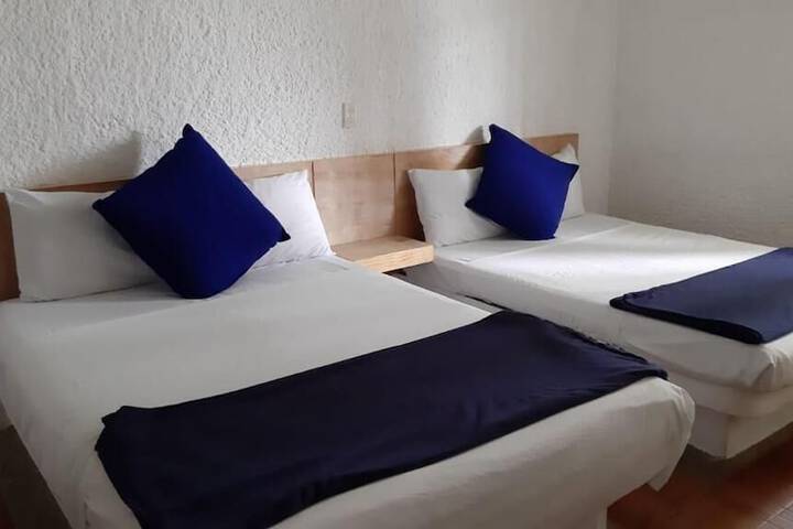 Room 15 of 42