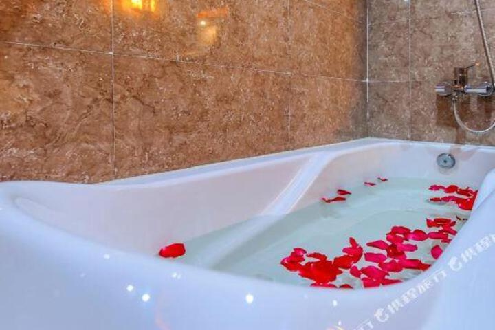 Xiangguo Hotel