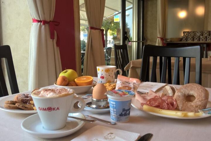 Breakfast/Coffee Service 49 of 58