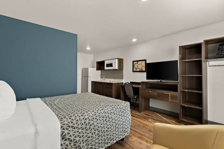 Room 14 of 29