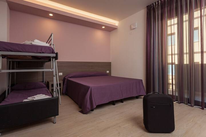 Room 8 of 53