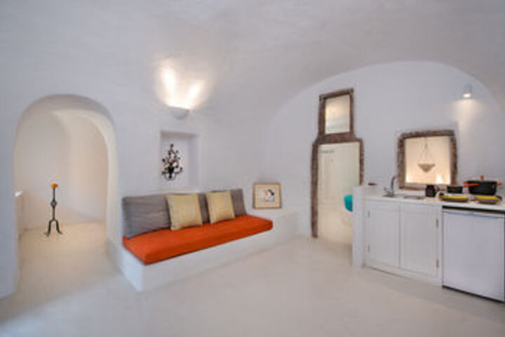 Room 16 of 22
