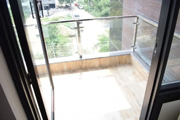 Terrace/Patio 8 of 11
