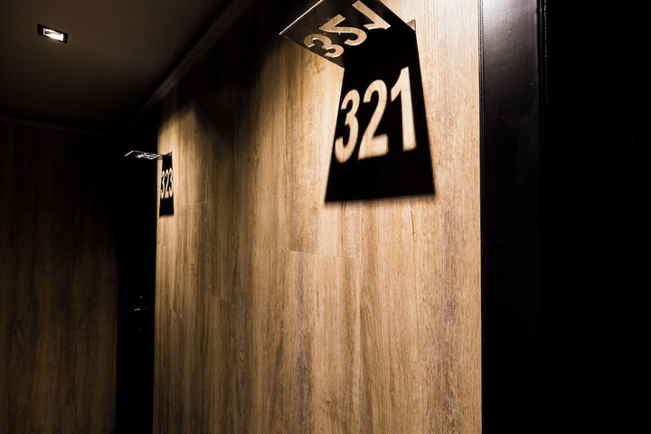 Room 42 of 73