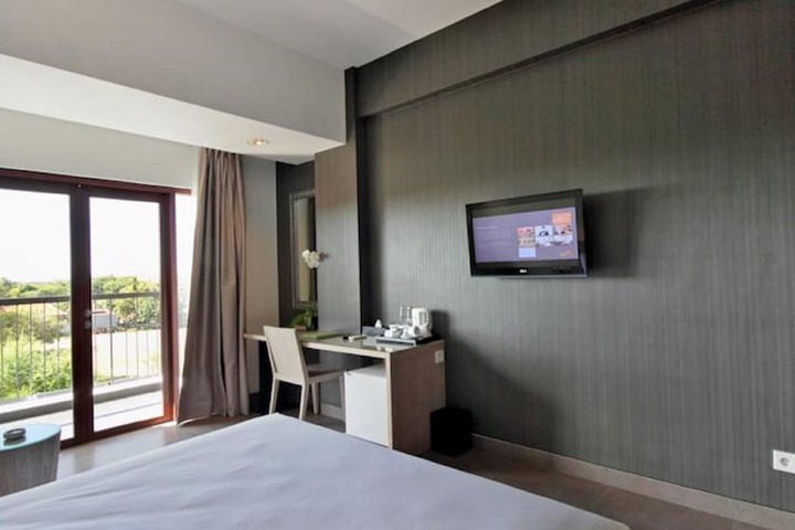 Room 5 of 43