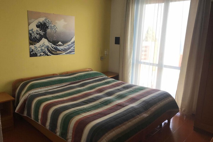 Room 10 of 45