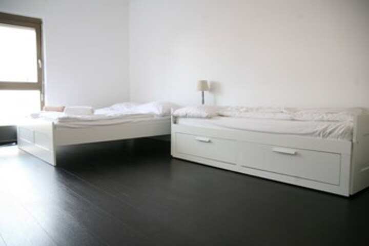 Room 265 of 275